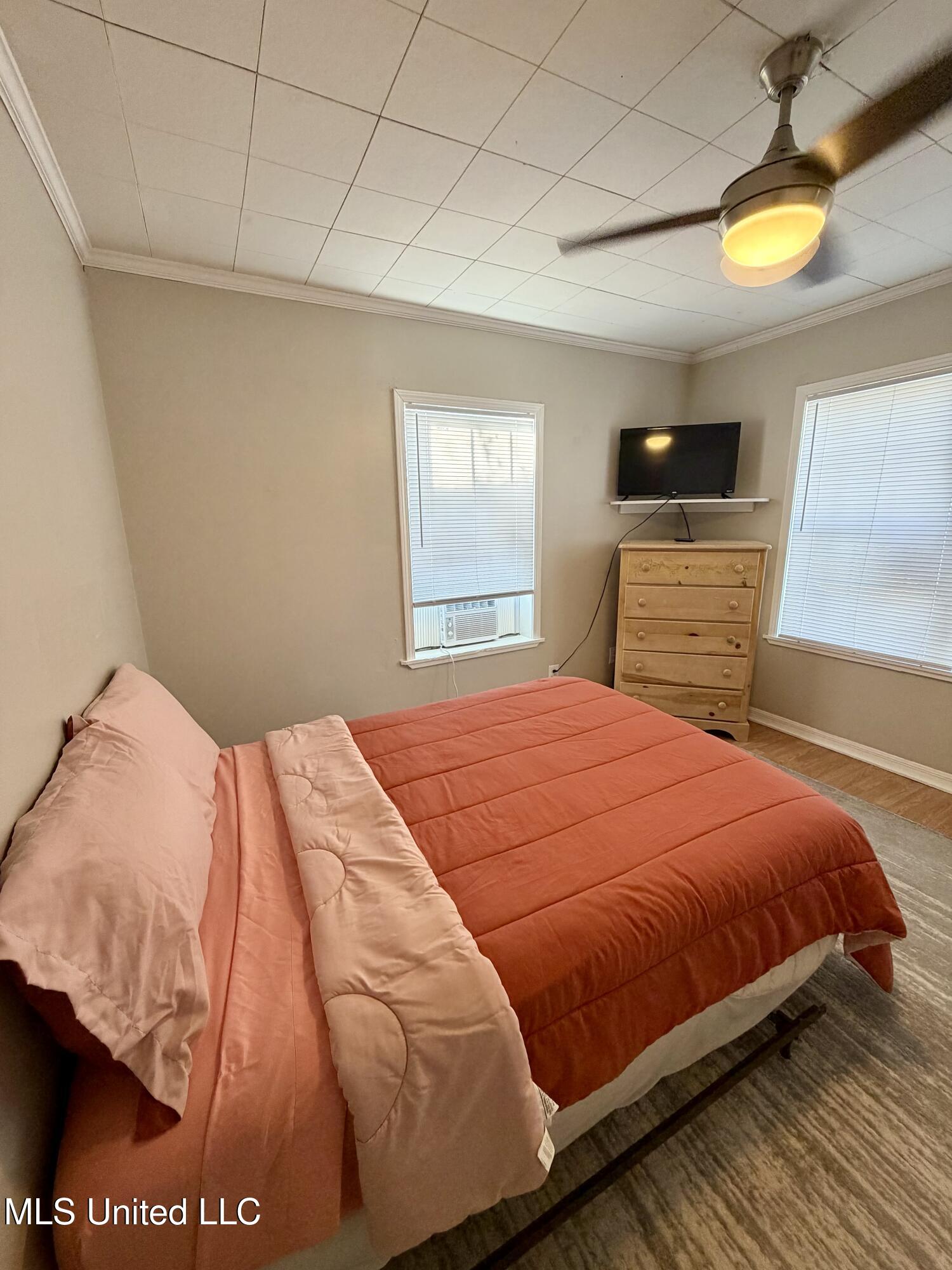 5018 Arthur Street Moss Point, MS 39563 - Photo 9 of 27 IMG_5007