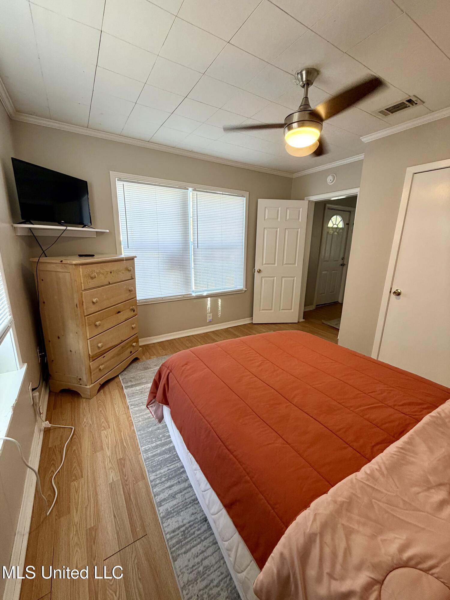 5018 Arthur Street Moss Point, MS 39563 - Photo 10 of 27 IMG_5006