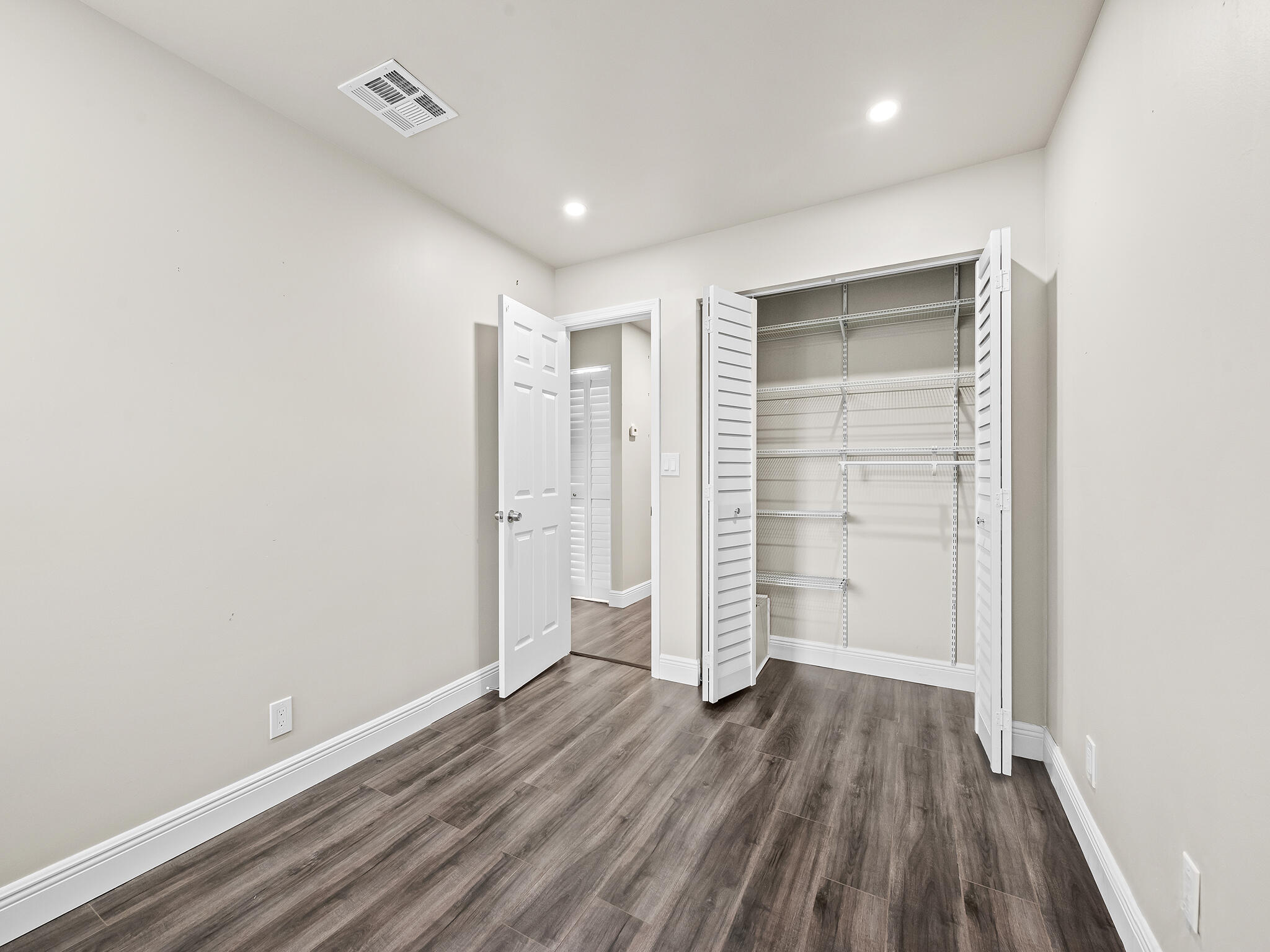 3370 Beau Rivage Drive, Unit 5D Pompano Beach, FL 33064 - Photo 11 of 26 DSC_2003