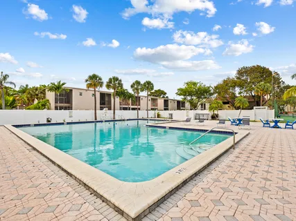 $339,999 | 3370 Beau Rivage Drive, Unit 5D, Pompano Beach, FL 33064