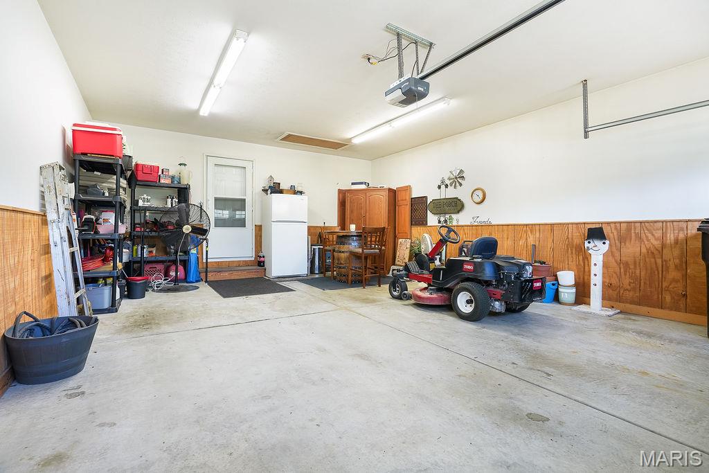 18074 West Oxford Road Staunton, IL 62088 - Photo 43 of 54
