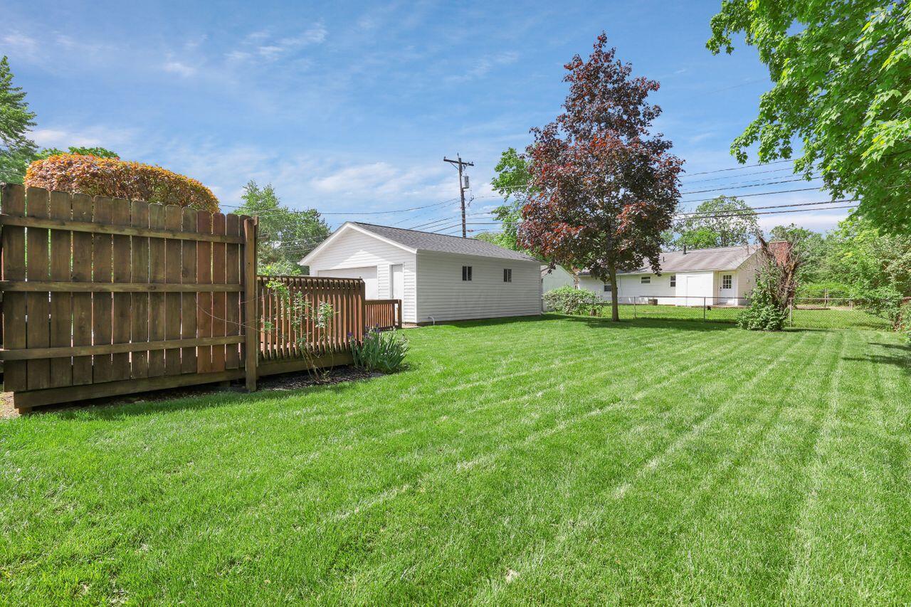 3831 Leap Road Hilliard, OH 43026 - Photo 12 of 45 IMG_3973