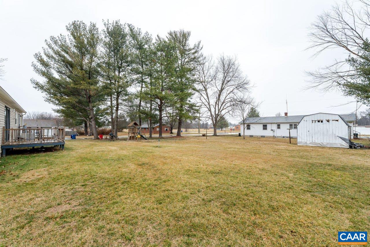 608 5th Street Grottoes, VA 24441 - Photo 35 of 38