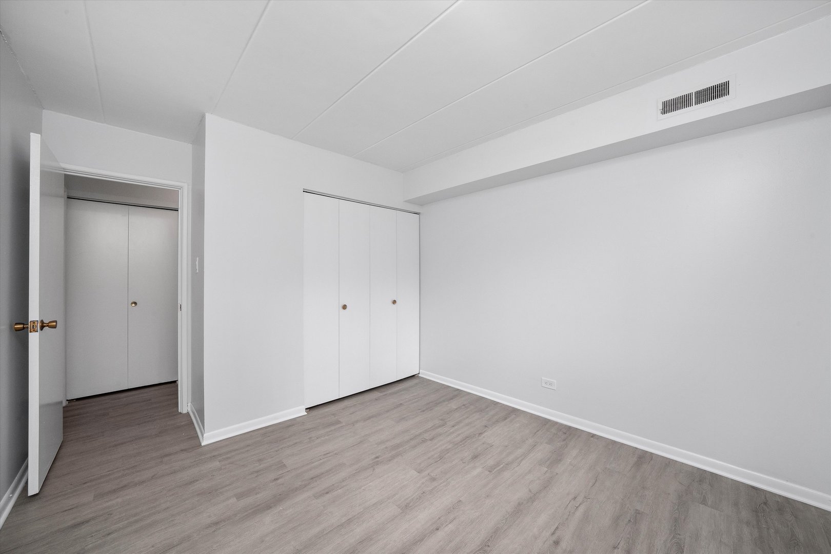 2807 Willow Road, Unit 103 Homewood, IL 60430 - Photo 13 of 23