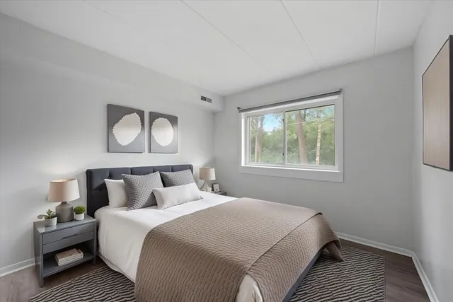 $123,000 | 2807 Willow Road, Unit 103, Homewood, IL 60430