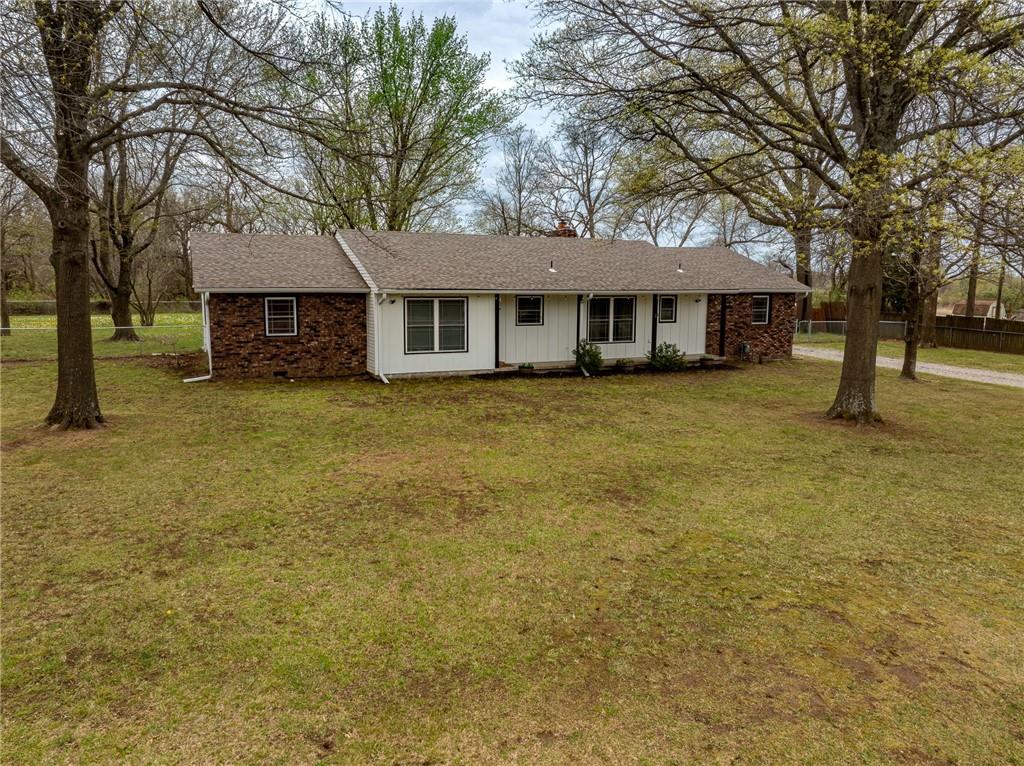 101 West North County Road Frontenac, KS 66763 - Photo 1 of 45