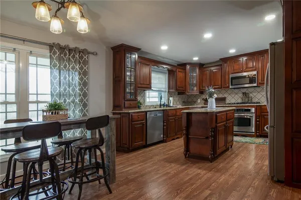 $295,000 | 101 West North County Road, Frontenac, KS 66763