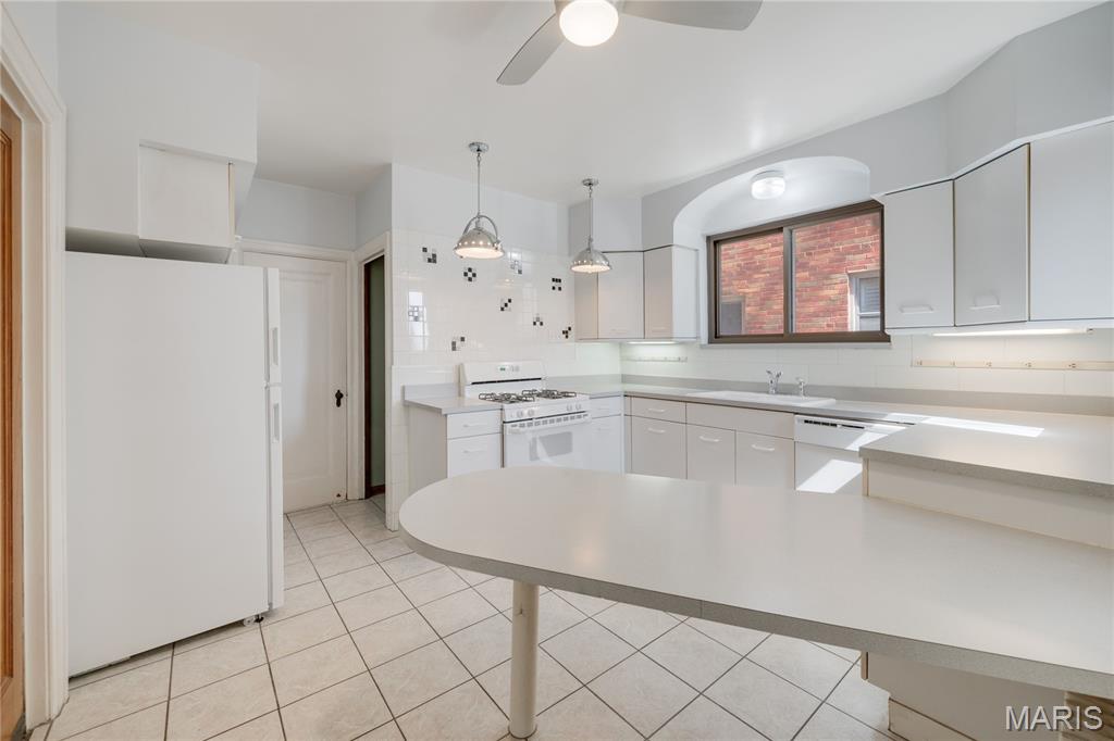 5866 Delor Street St. Louis, MO 63109 - Photo 11 of 26