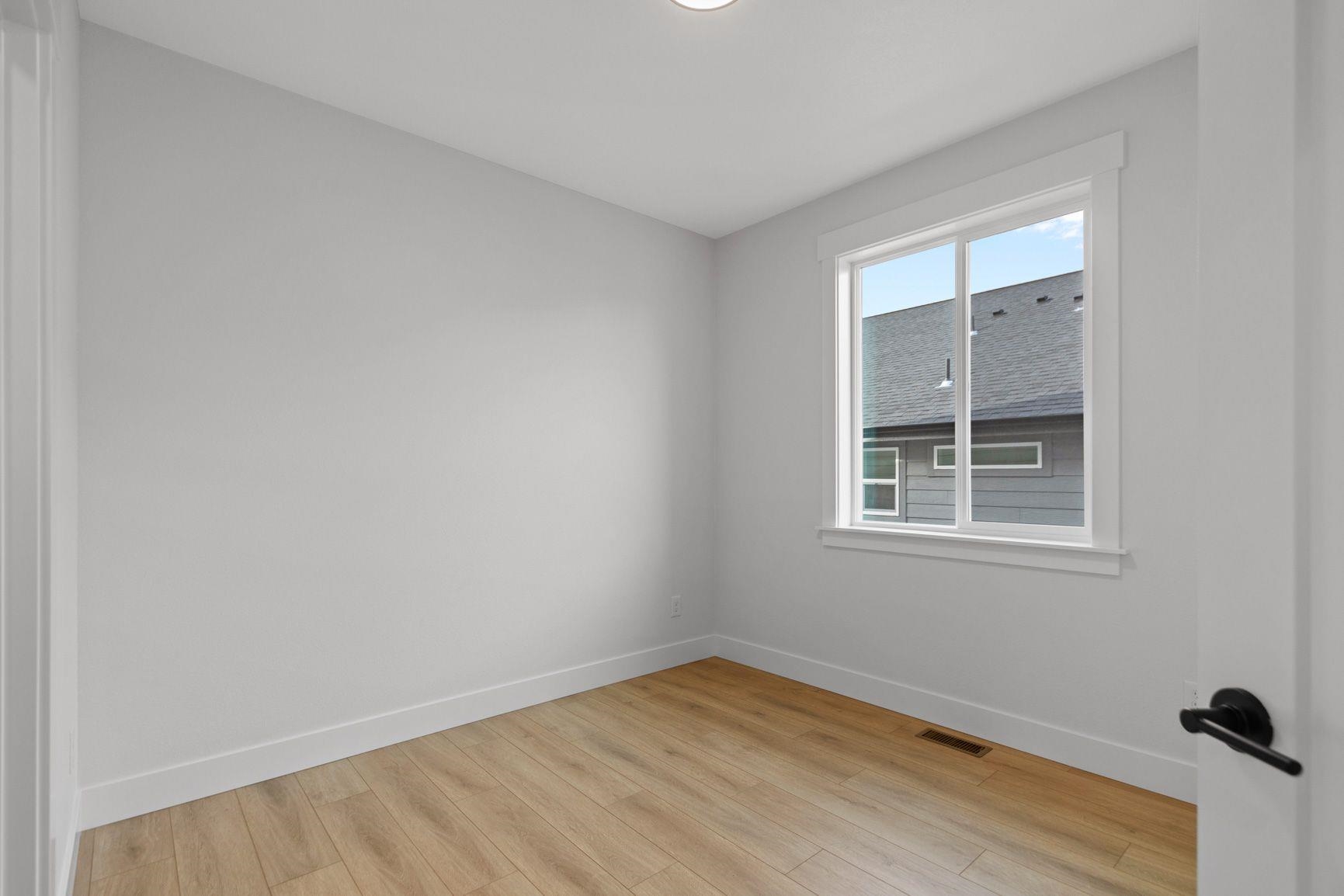 4407 North McCabe Road Spokane Valley, WA 99216 - Photo 17 of 22