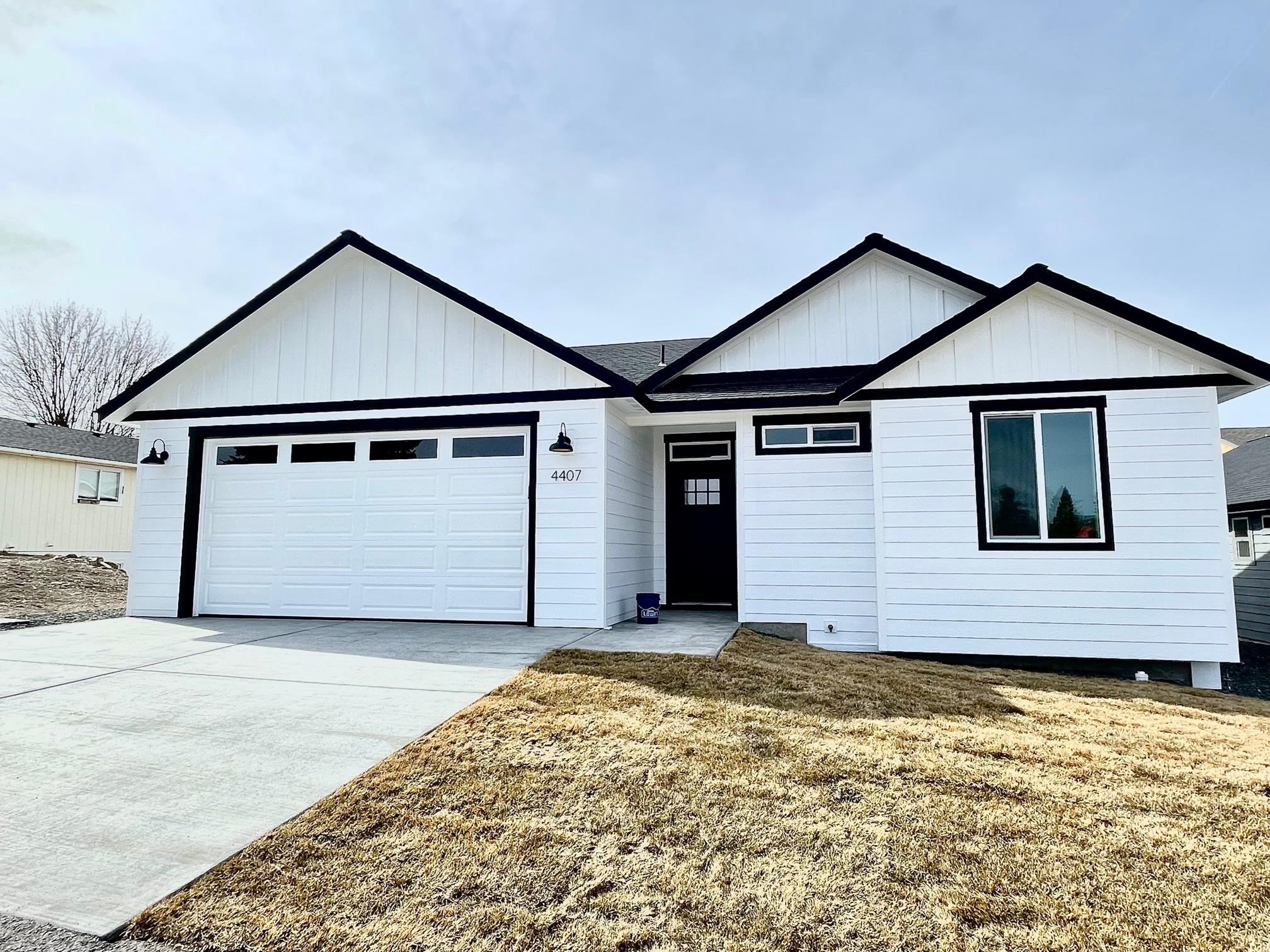 4407 North McCabe Road Spokane Valley, WA 99216 - Photo 2 of 22