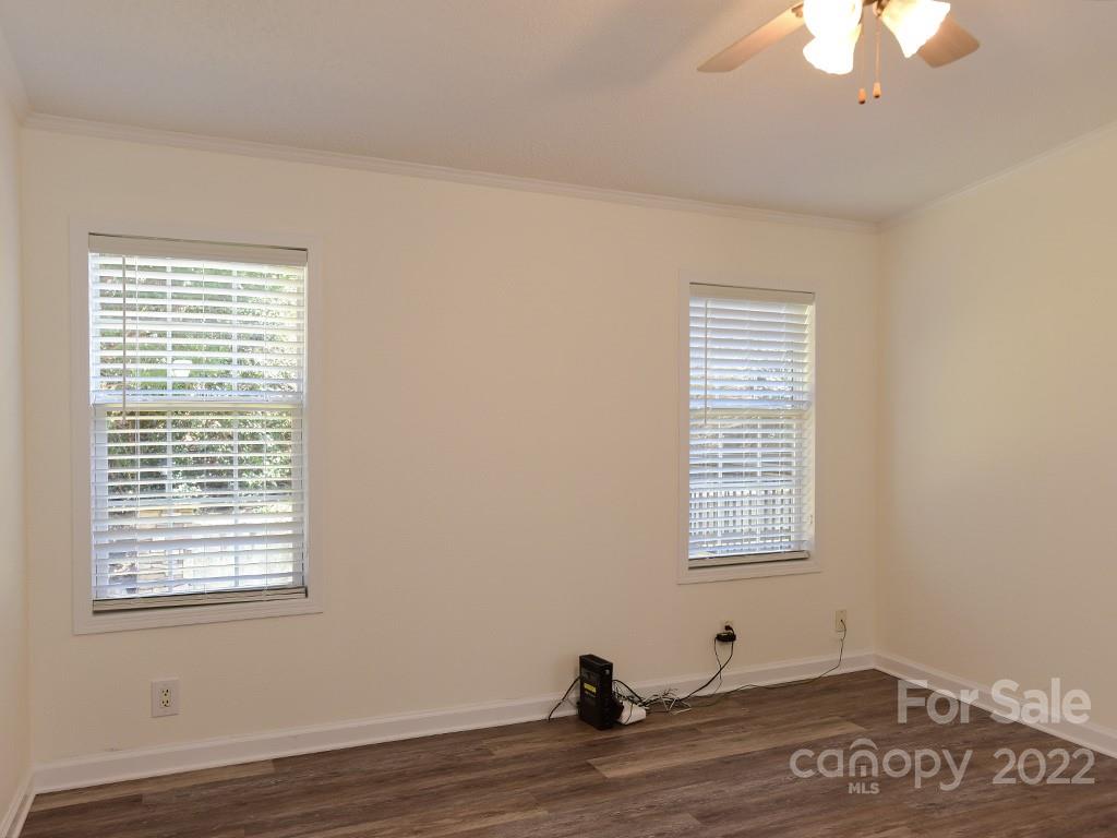 25 Avon Road Asheville, NC 28805 - Photo 25 of 45 Gallery Image 25