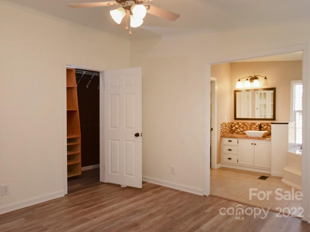 25 Avon Road Asheville, NC 28805 - Photo 26 of 45 Gallery Image 26