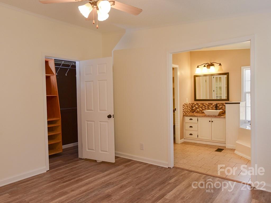 25 Avon Road Asheville, NC 28805 - Photo 27 of 45 Gallery Image 27