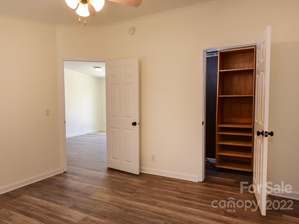 25 Avon Road Asheville, NC 28805 - Photo 28 of 45 Gallery Image 28