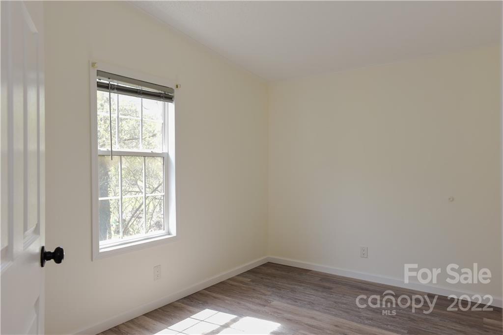 25 Avon Road Asheville, NC 28805 - Photo 35 of 45 Gallery Image 35