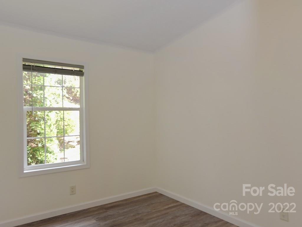 25 Avon Road Asheville, NC 28805 - Photo 36 of 45 Gallery Image 36