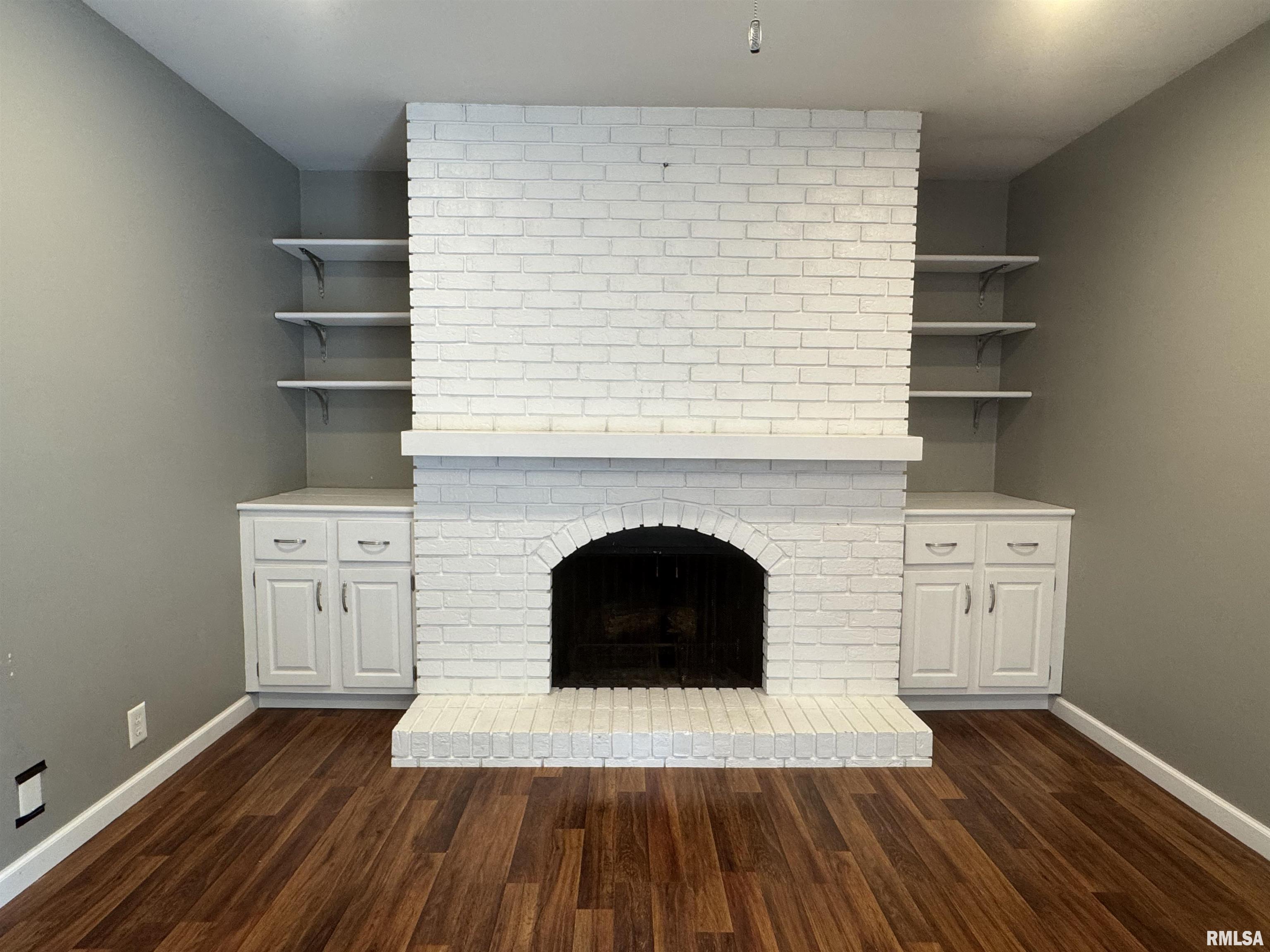 1601 Riverview Drive Macomb, IL 61455 - Photo 14 of 41