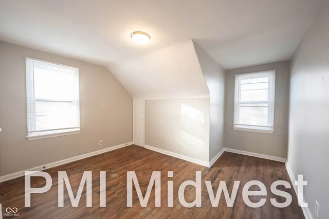 $990 | 1319 North Alton Avenue, Indianapolis, IN 46222