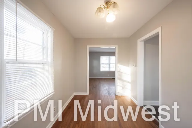 $990 | 1319 North Alton Avenue, Indianapolis, IN 46222