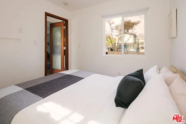 $707,500 | 5330 Lincoln Avenue, Los Angeles, CA 90042