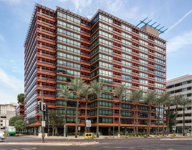 $3,300 | 4808 North 24th Street, Unit 708, Phoenix, AZ 85016