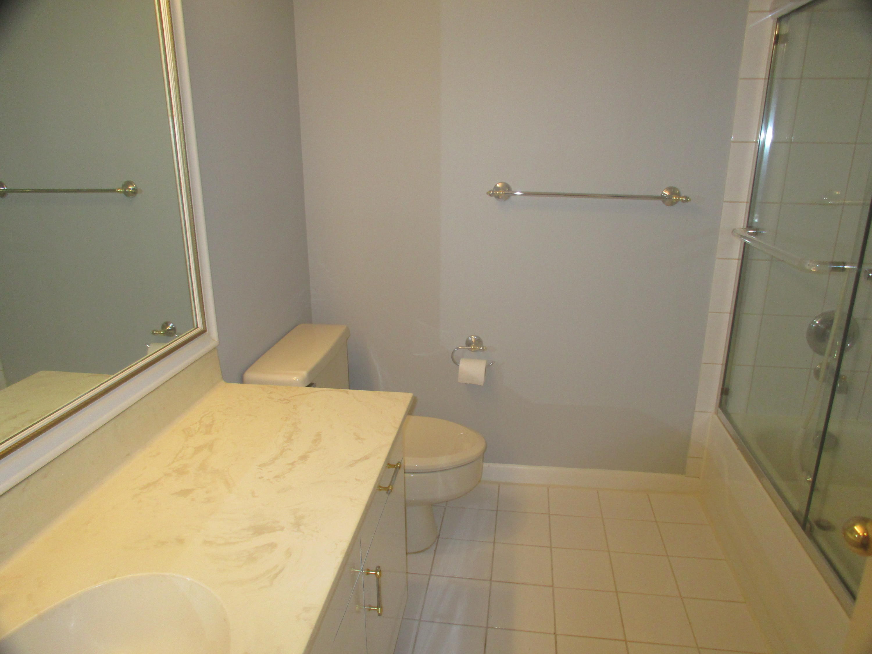 791 St Albans Drive Boca Raton, FL 33486 - Photo 29 of 41 Bathroom #2
