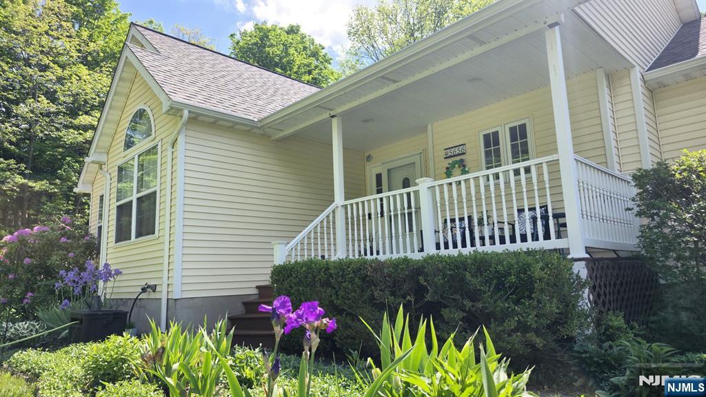 5656 Berkshire Valley Road Oak Ridge, NJ 07438 - Photo 2 of 35