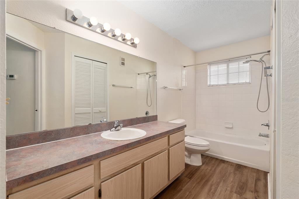 3705 Southwest 27th Street, Unit 412 Gainesville, FL 32608 - Photo 22 of 35