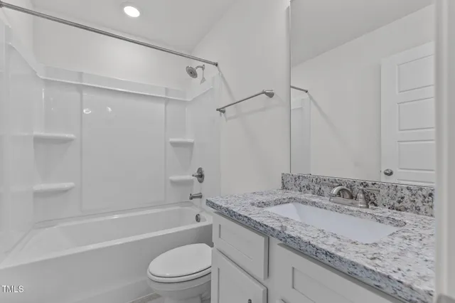 $399,900 | 945 Alma Railway Drive, Unit 559, Youngsville, NC 27596