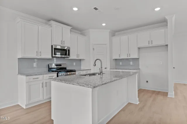 $399,900 | 945 Alma Railway Drive, Unit 559, Youngsville, NC 27596