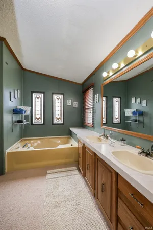 $190,000 | 400 Toledo Street, Fremont, IN 46737