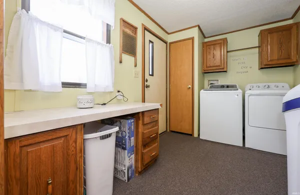 $190,000 | 400 Toledo Street, Fremont, IN 46737