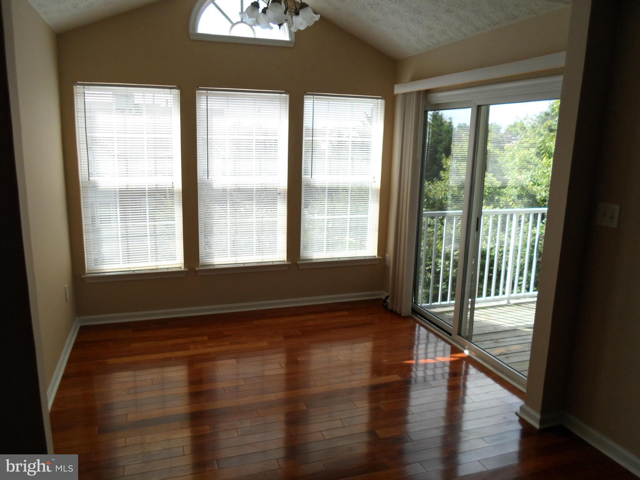 10105 Ridge Manor Terrace, Unit M Damascus, MD 20872 - Photo 5 of 19 Dining Area