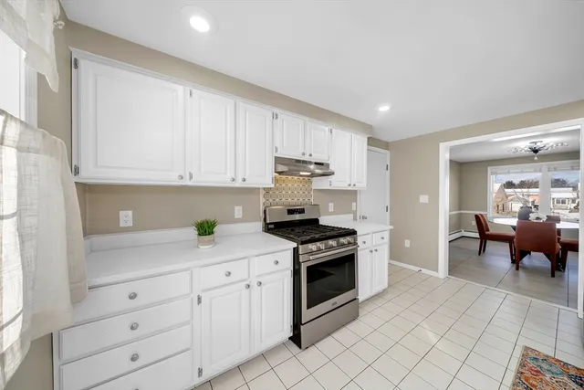 $499,900 | 11 Fernwood Street, Unit 11, North Andover, MA 01845