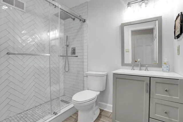 $875,000 | 7343 Deep Valley Drive, Germantown, TN 38138