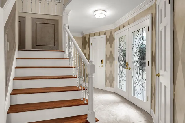 $875,000 | 7343 Deep Valley Drive, Germantown, TN 38138