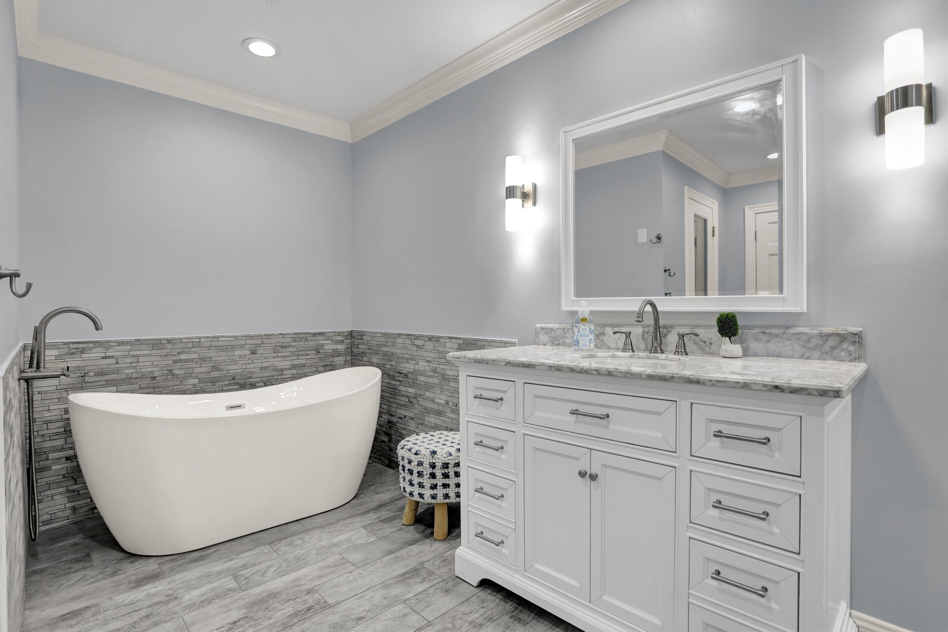 7343 Deep Valley Drive Germantown, TN 38138 - Photo 8 of 40