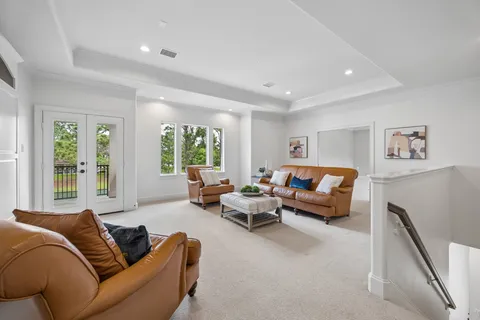 $1,595,000 | 6010 Isla Vista Court, Houston, TX 77041