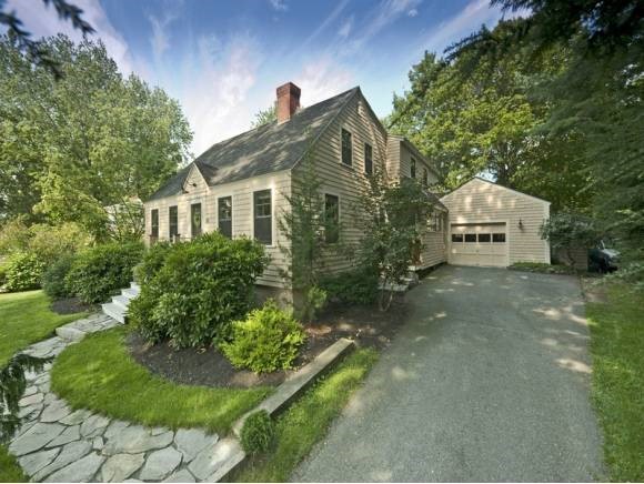 28 Folcutt Road Kittery, ME 03905 - Photo 1 of 1