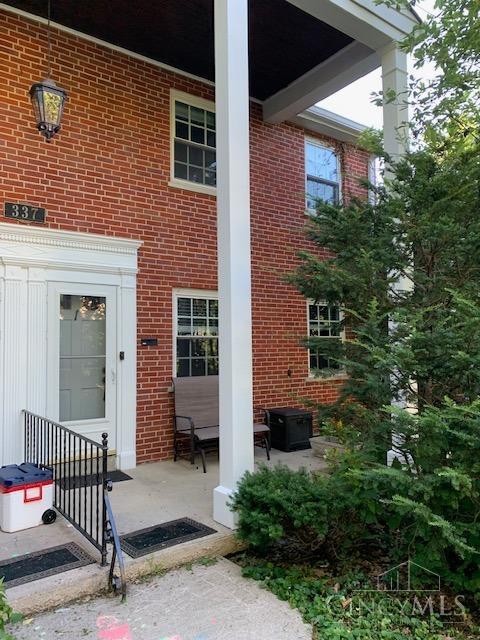 337 Ridgeway Road Wyoming, OH 45215 - Photo 3 of 82