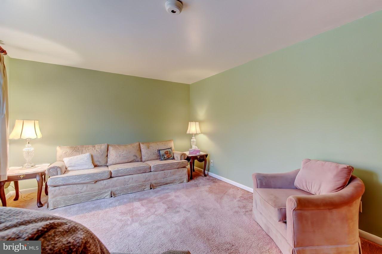 9103 East Springfield Road Seven Valleys, PA 17360 - Photo 2 of 21