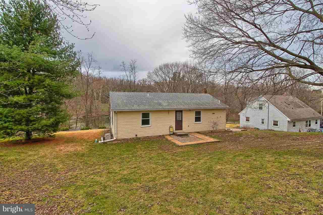 9103 East Springfield Road Seven Valleys, PA 17360 - Photo 16 of 21