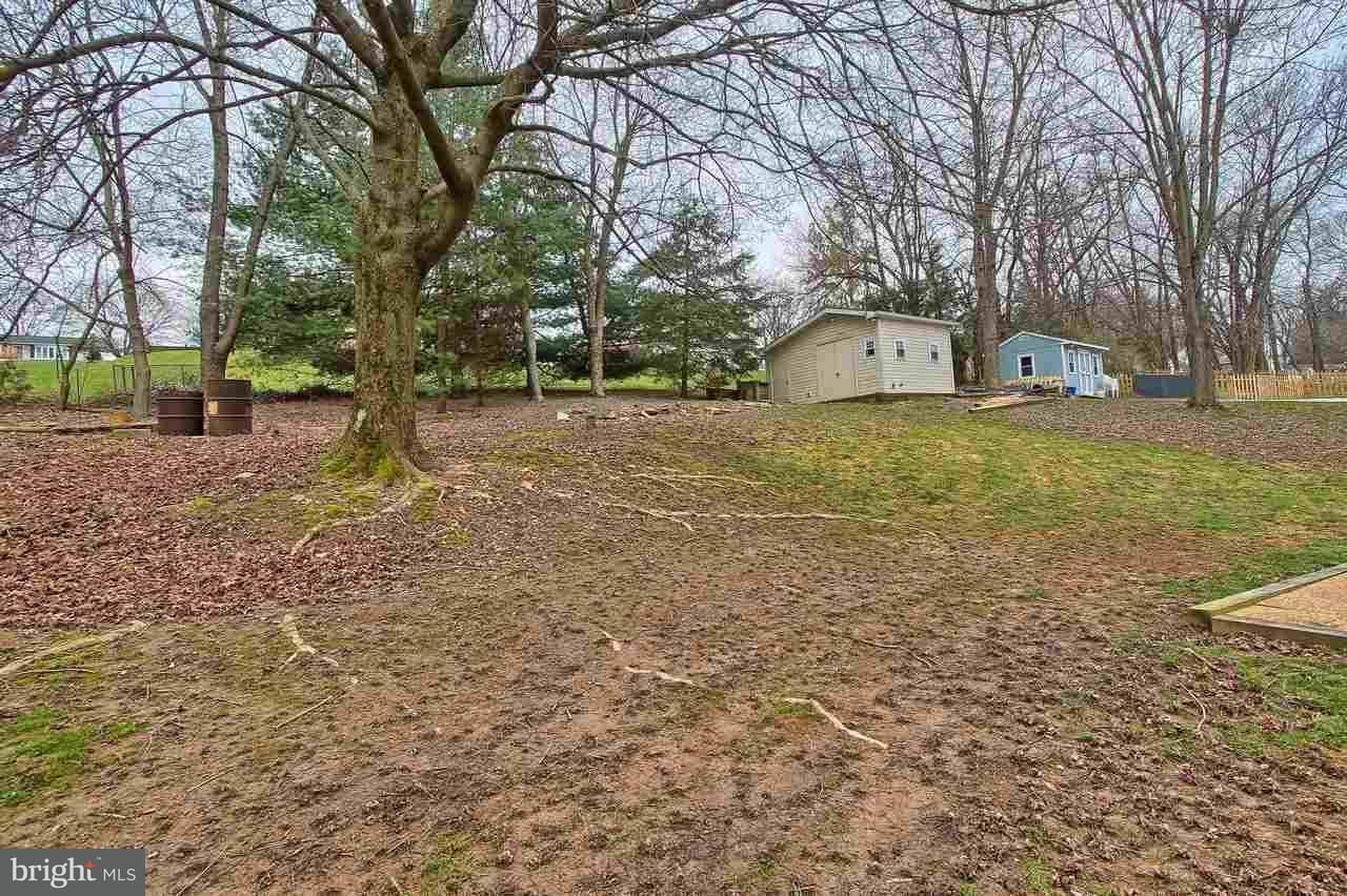 9103 East Springfield Road Seven Valleys, PA 17360 - Photo 17 of 21