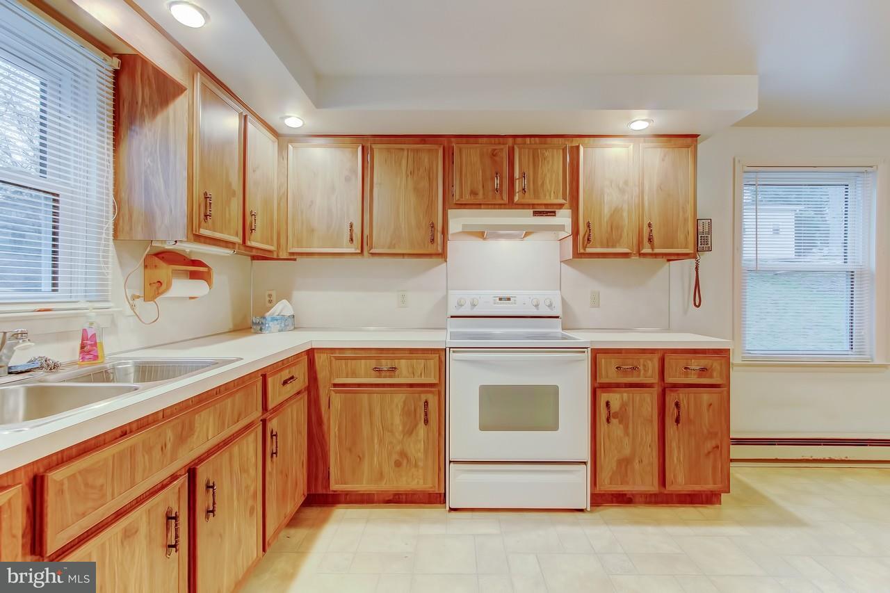 9103 East Springfield Road Seven Valleys, PA 17360 - Photo 7 of 21