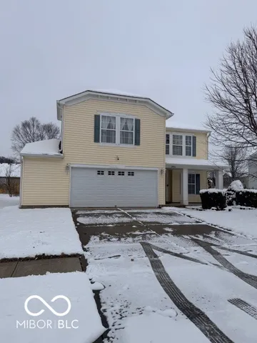 $2,100 | 2992 Sentiment Lane, Greenwood, IN 46143