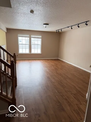 $2,100 | 2992 Sentiment Lane, Greenwood, IN 46143