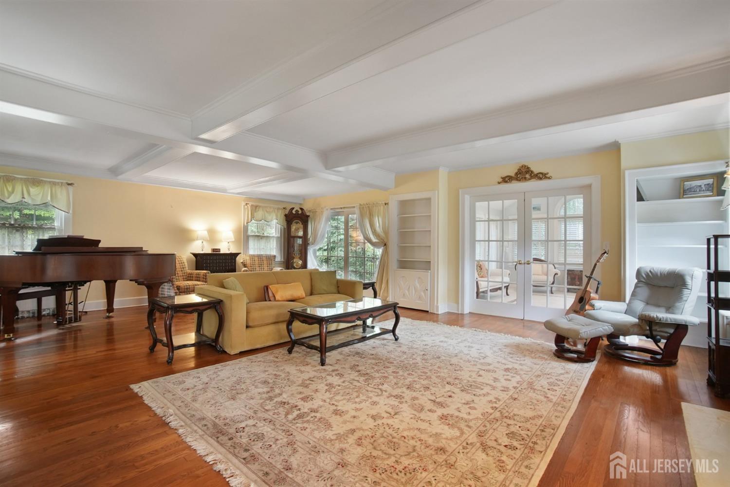 12 Edgewood Road Edison, NJ 08820 - Photo 5 of 68