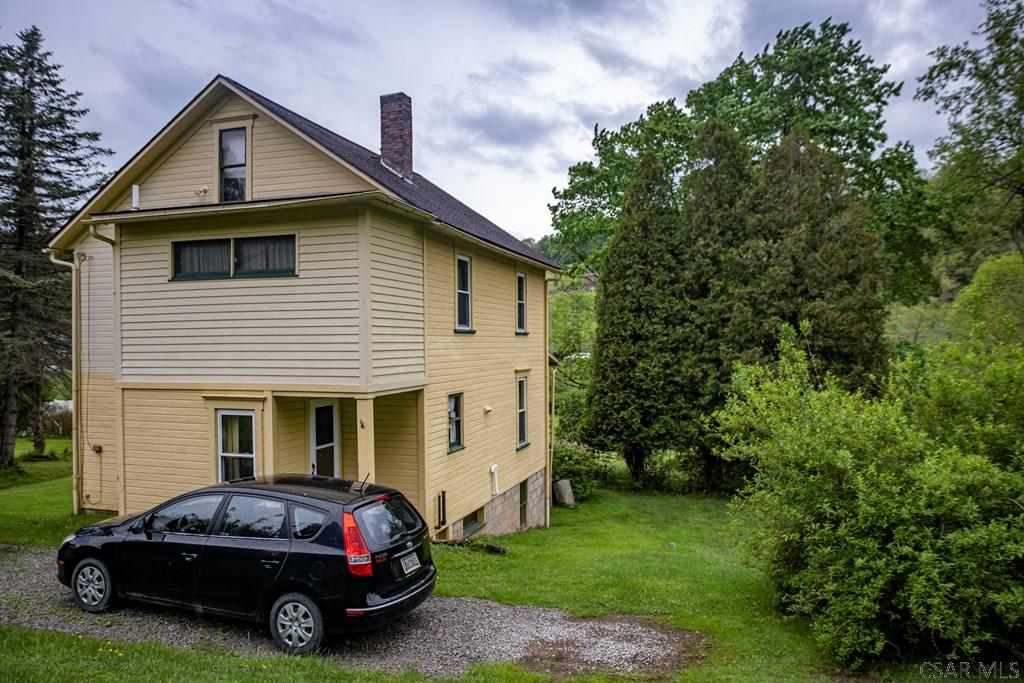751 Pender Road Johnstown, PA 15905 - Photo 3 of 17 Gallery Image 3