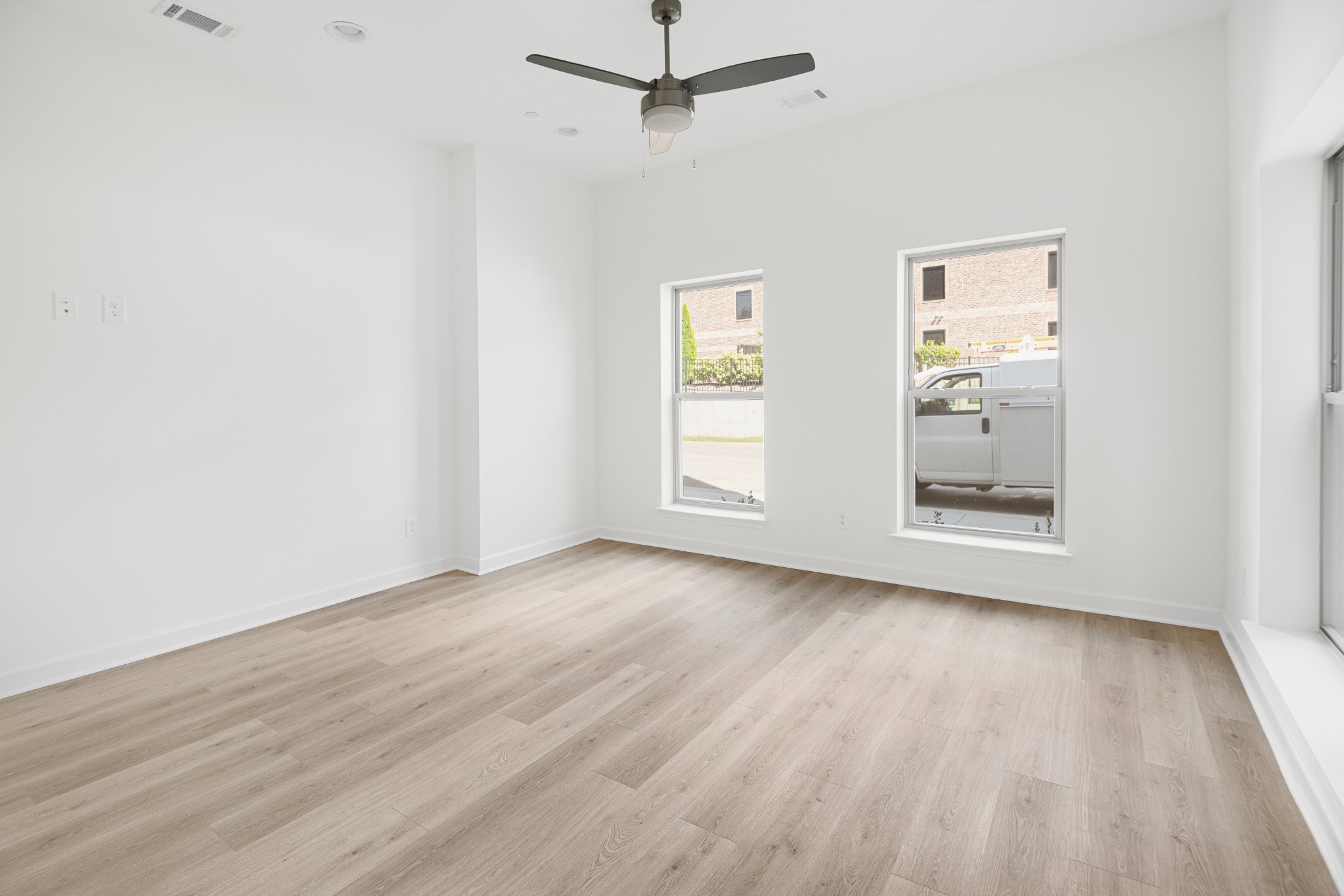 357 A Wellows Chase Spring Hill Spring Hill, TN 37174 - Photo 3 of 12