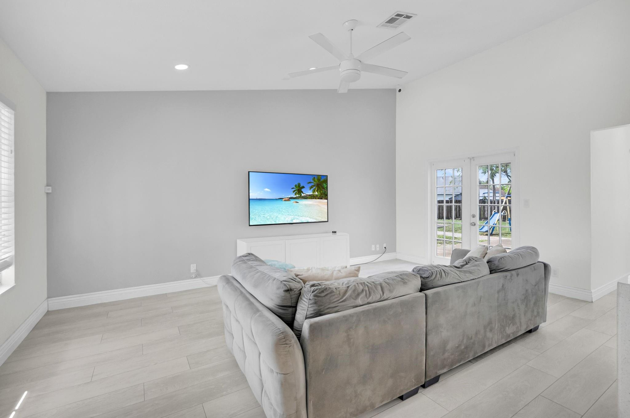 11173 Model Circle West Boca Raton, FL 33428 - Photo 11 of 43 Photo 11